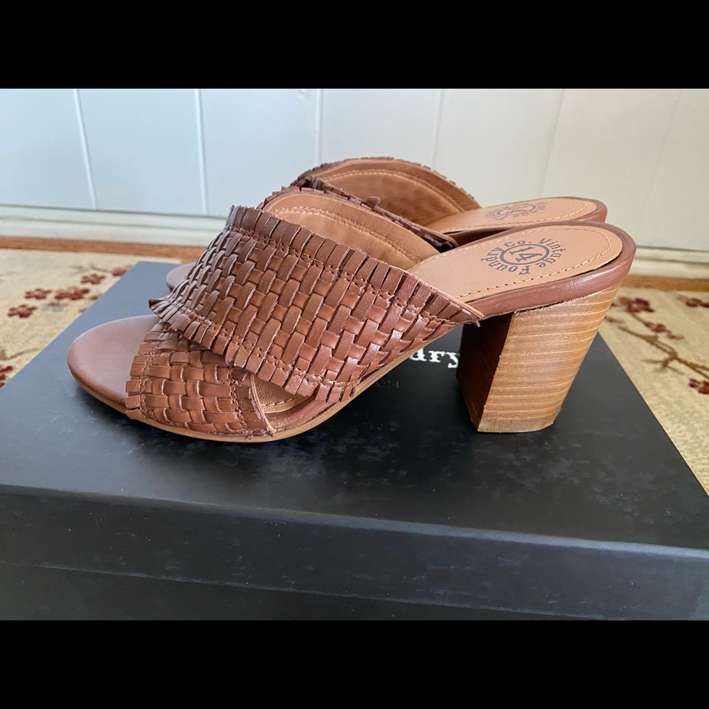Vintage Foundry Louisa Sandal - Picture 5 of 6